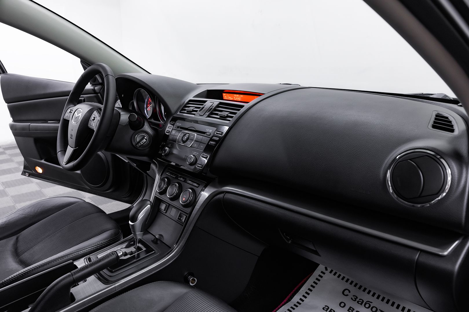 Mazda 6, II (GH) Рестайлинг, 2011 фото 14