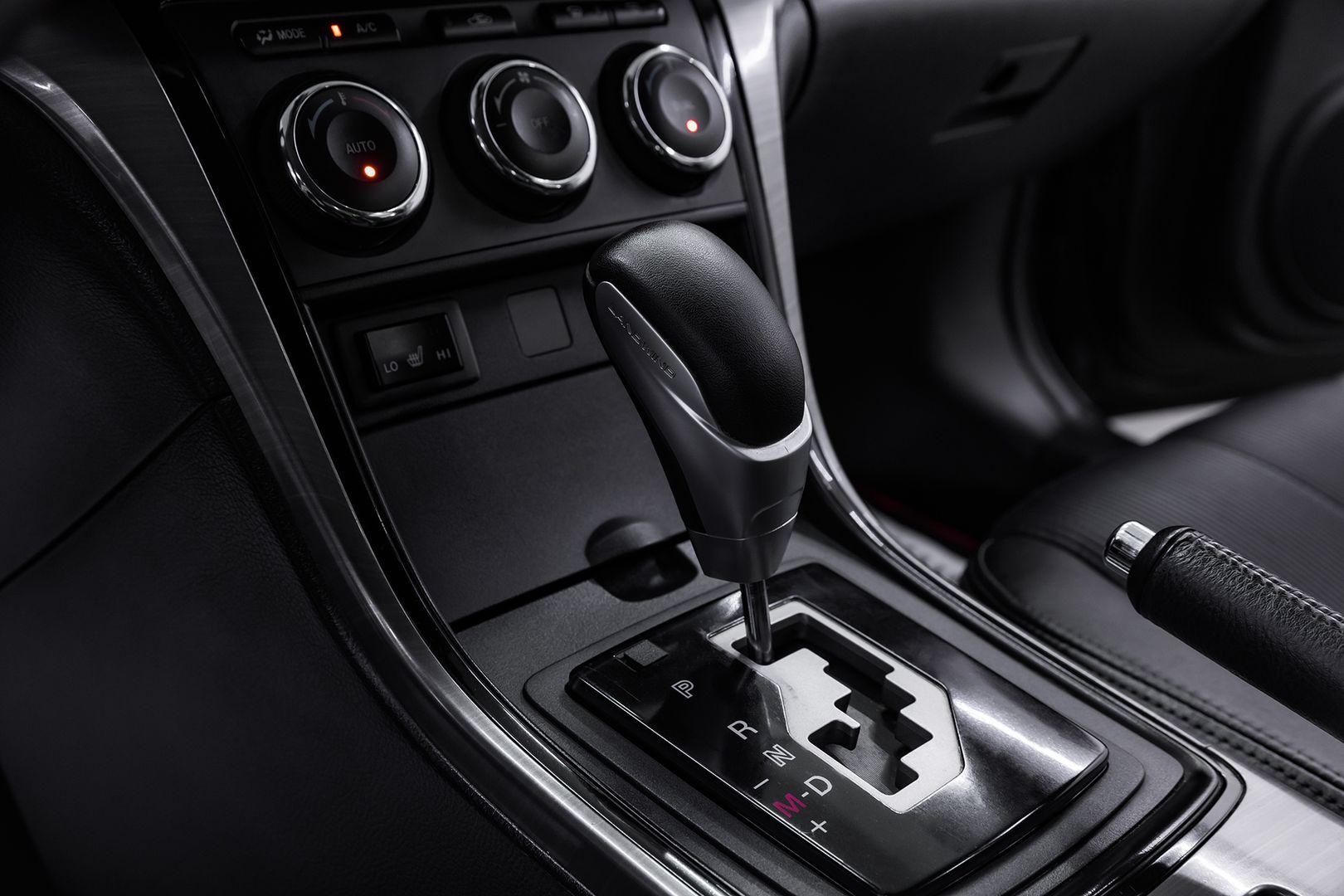 Mazda 6, II (GH) Рестайлинг, 2011 фото 11