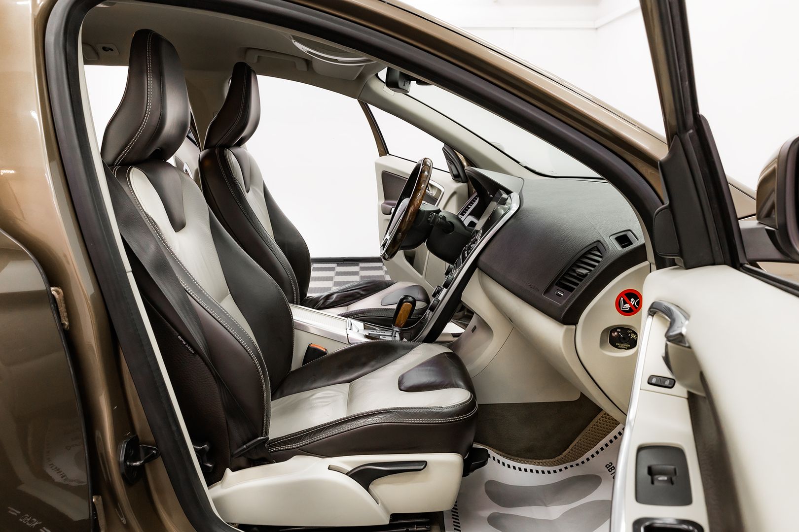 Volvo XC60, I, 2012 фото 13