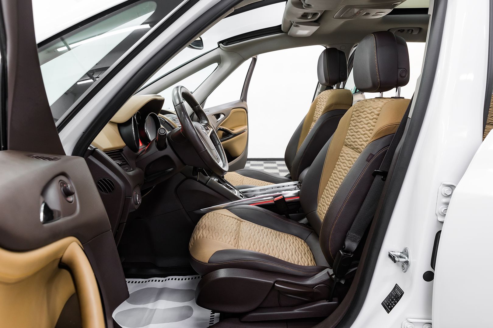 Opel Zafira, C, 2014 фото 7