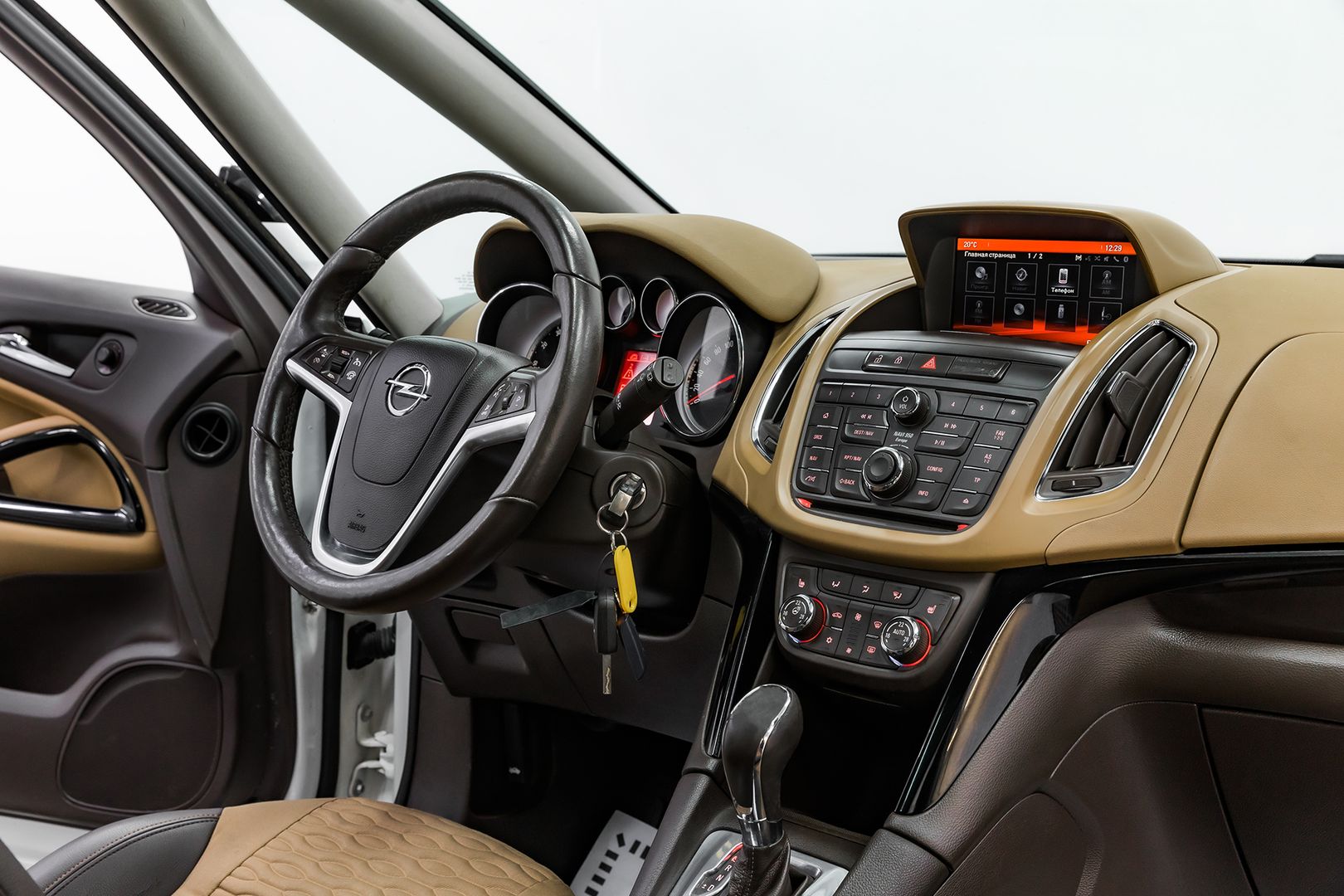 Opel Zafira, C, 2014 фото 16