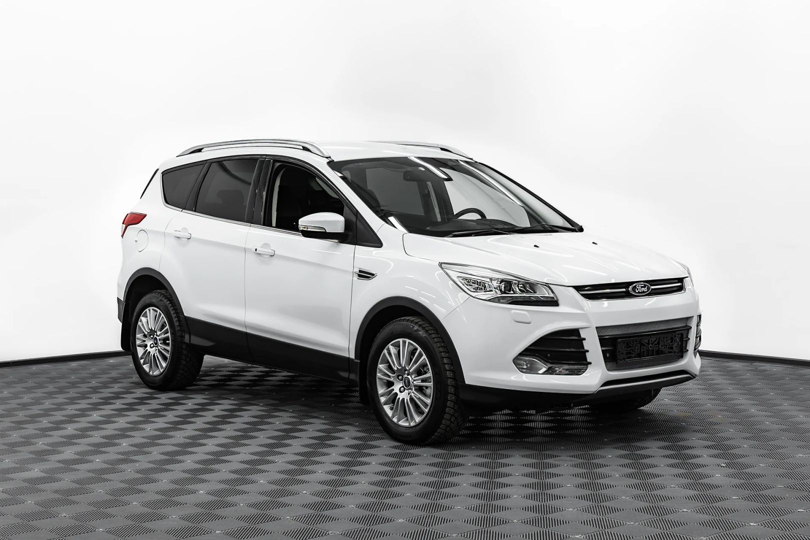 Ford Kuga, II, 2013 фото 3