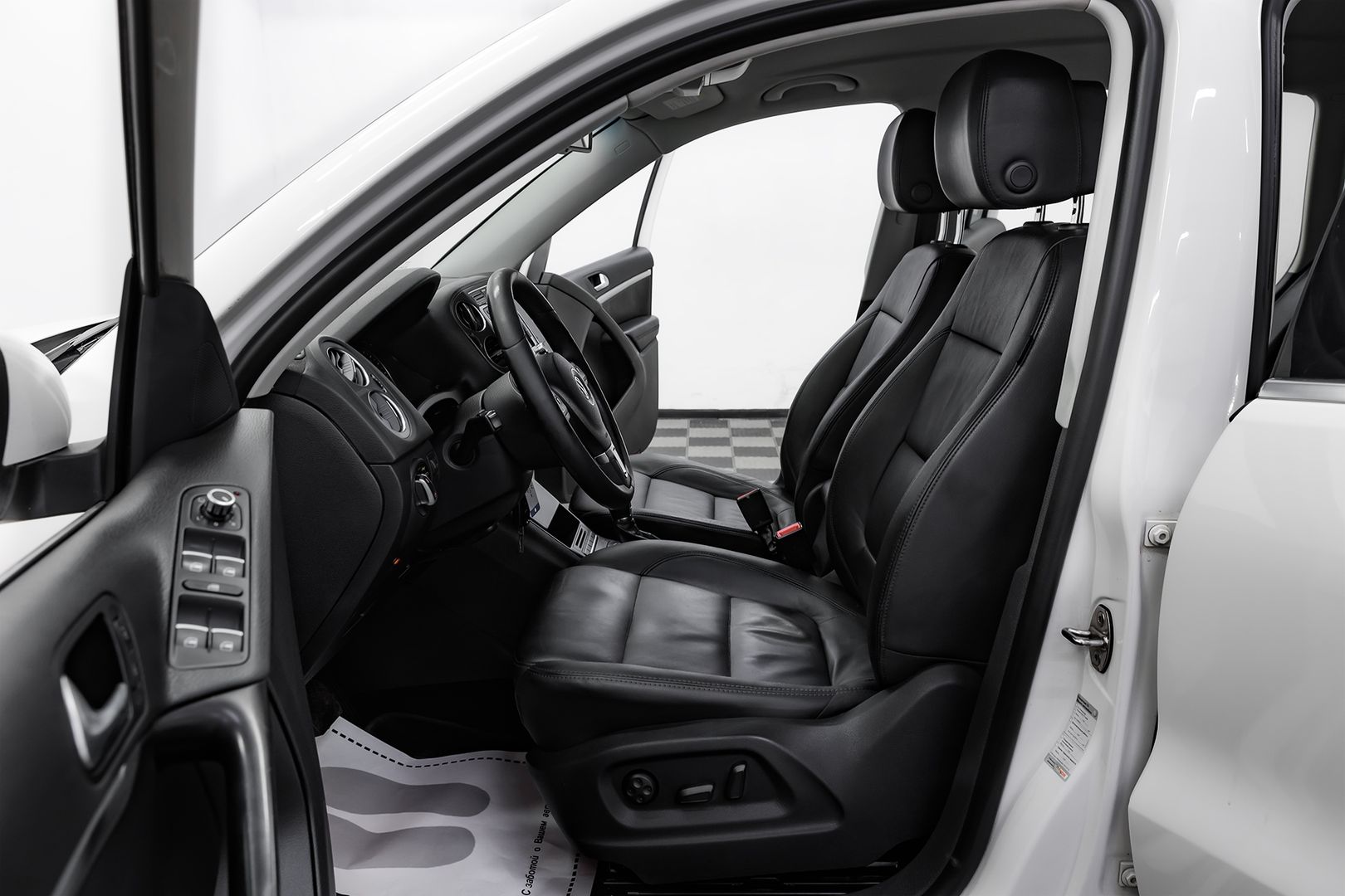 Volkswagen Tiguan, I Рестайлинг, 2012 фото 7