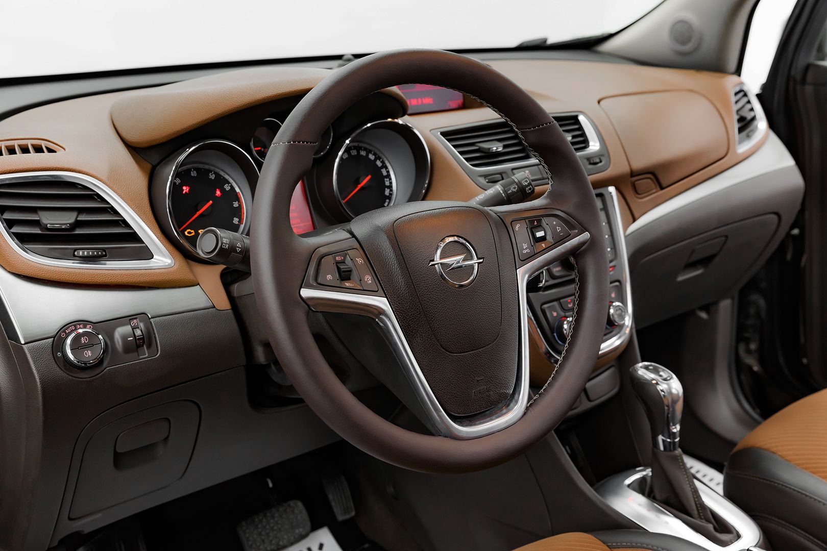 Opel Mokka, I, 2013 фото 10