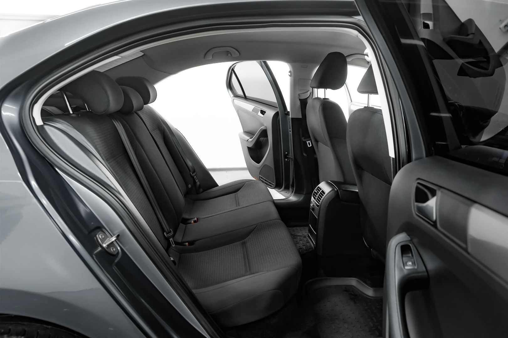 Volkswagen Jetta, VI Рестайлинг, 2016 фото 17