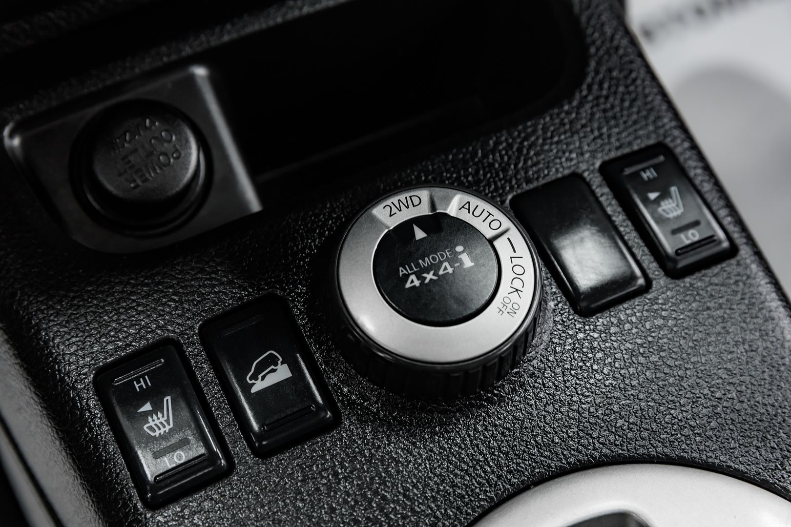 Nissan X-Trail, II Рестайлинг, 2011 фото 14