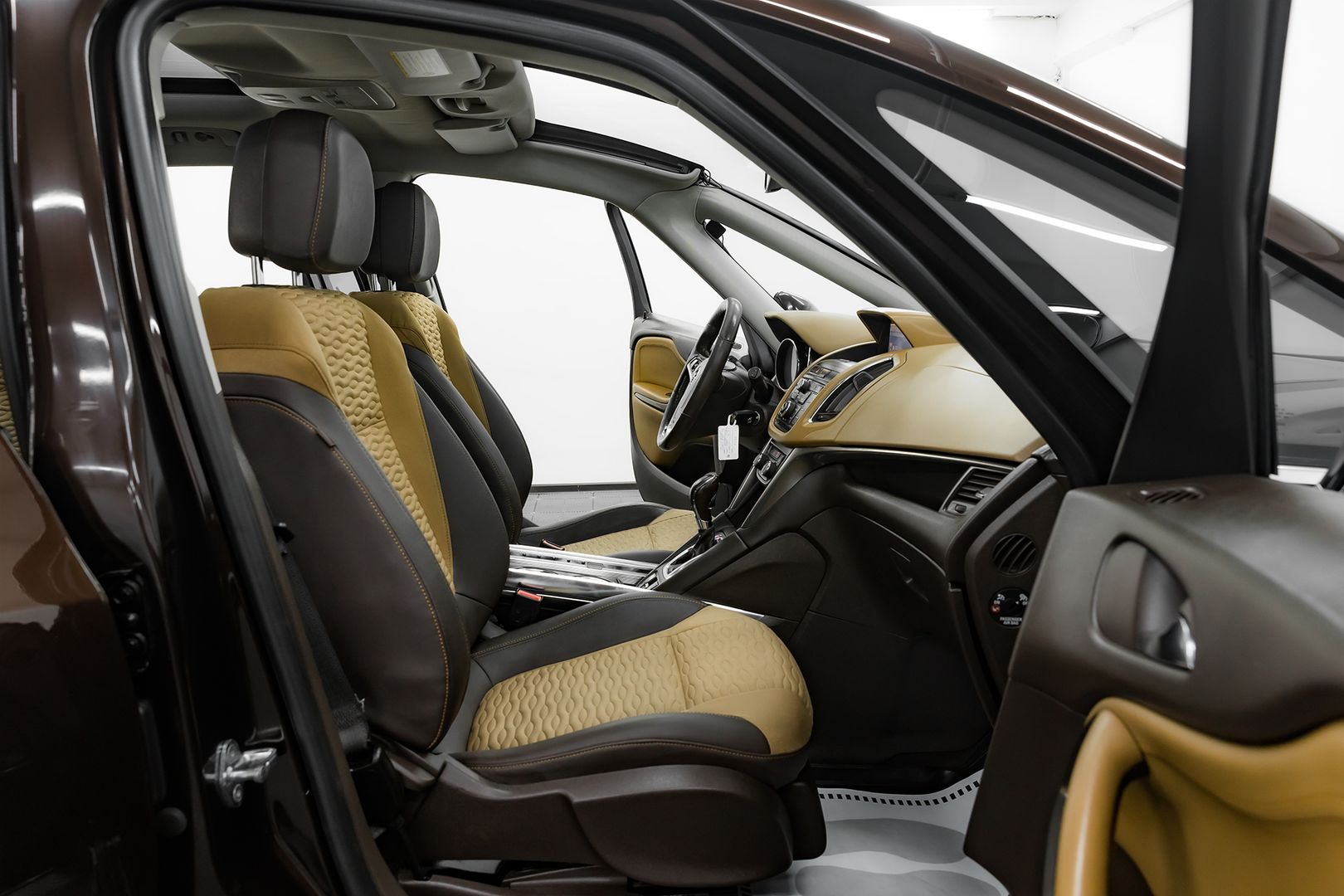 Opel Zafira, C, 2012 фото 13