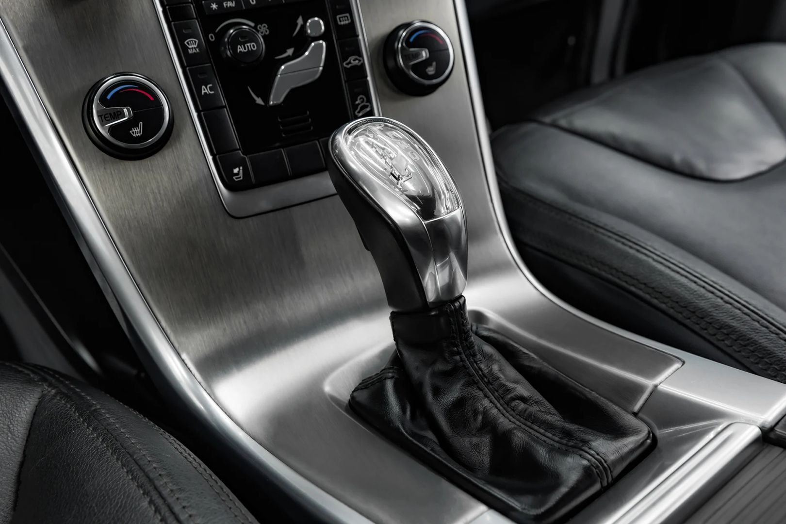 Volvo XC60, I, 2012 фото 11