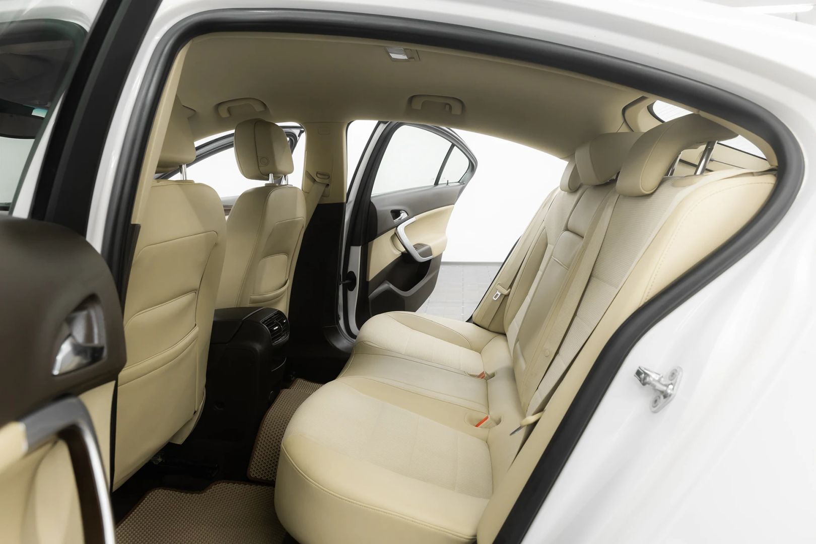 Opel Insignia, I, 2012 фото 16