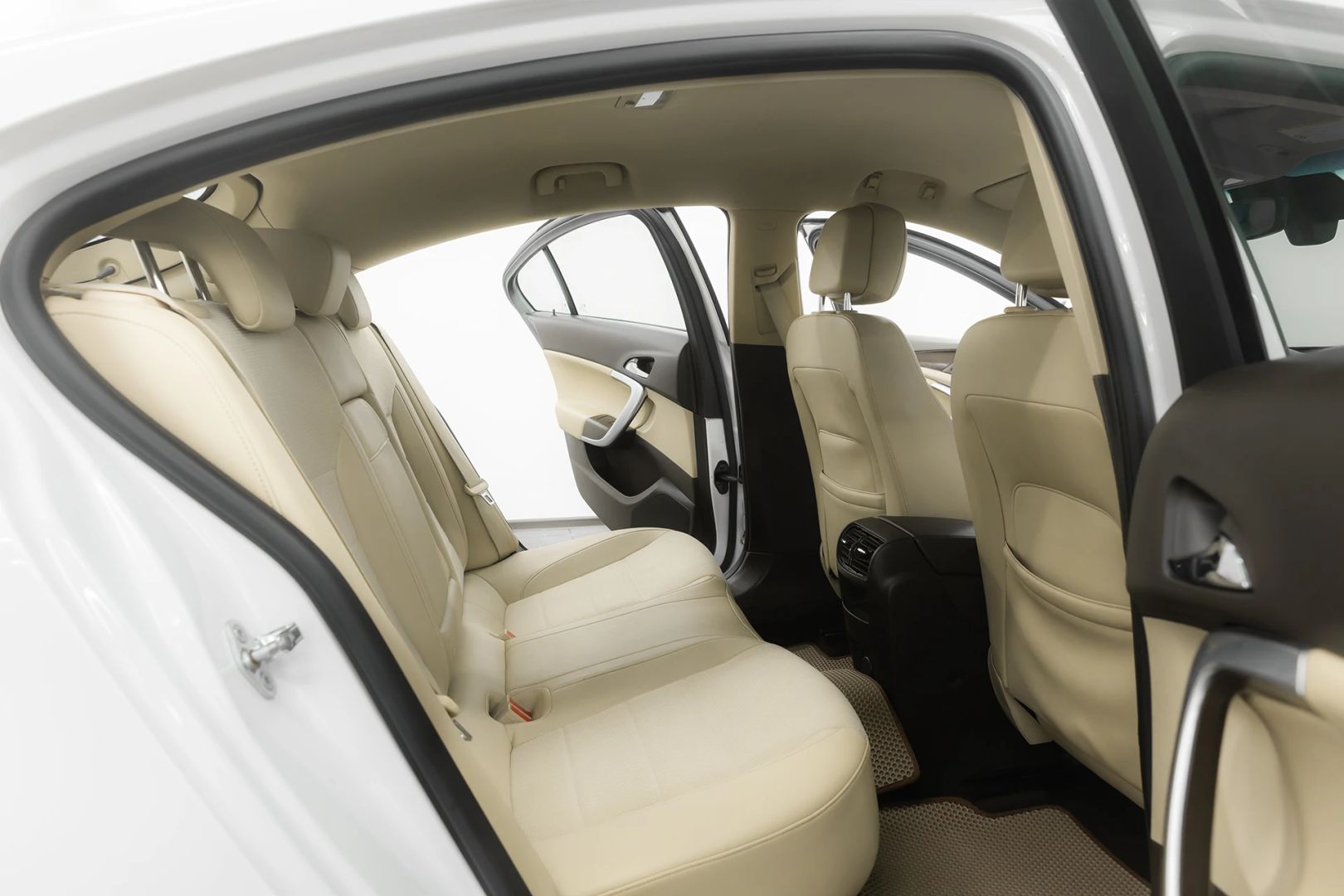 Opel Insignia, I, 2012 фото 17