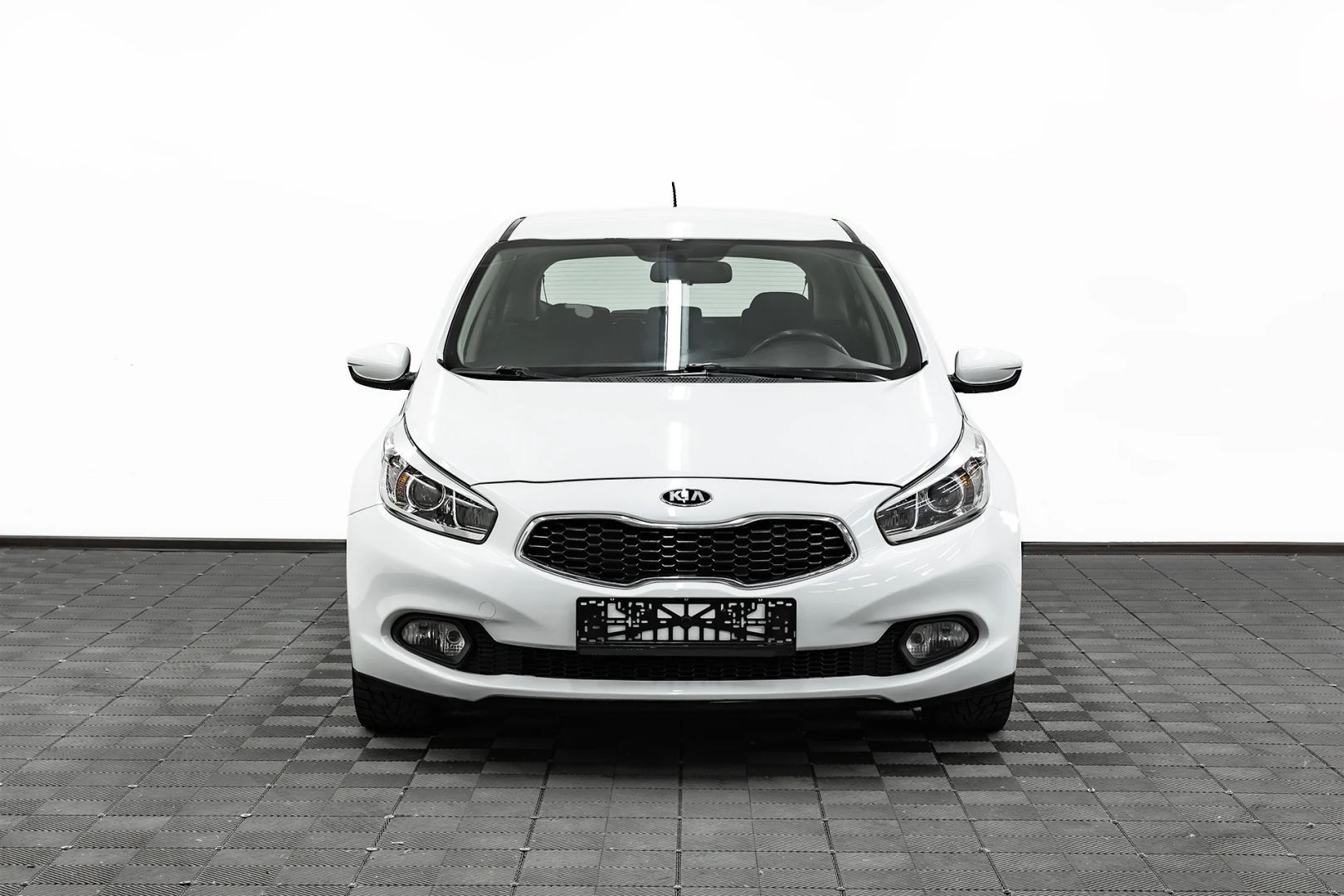 Kia Ceed, II, 2015 фото 2