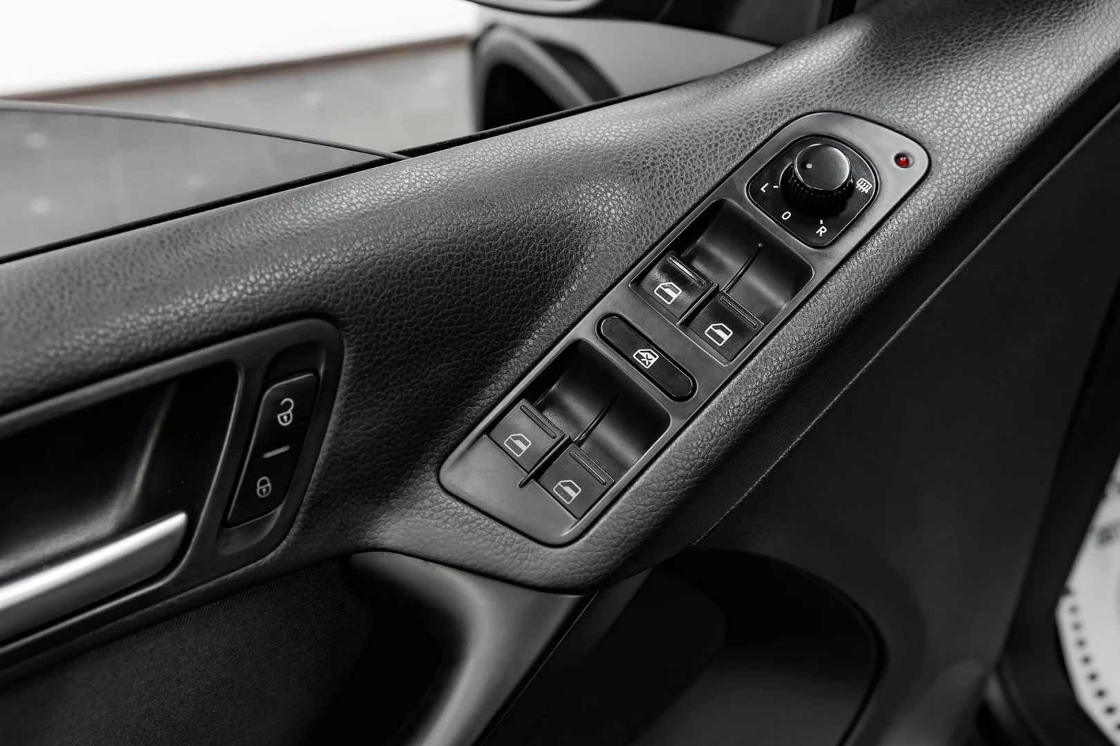 Volkswagen Tiguan, I, 2009 фото 8