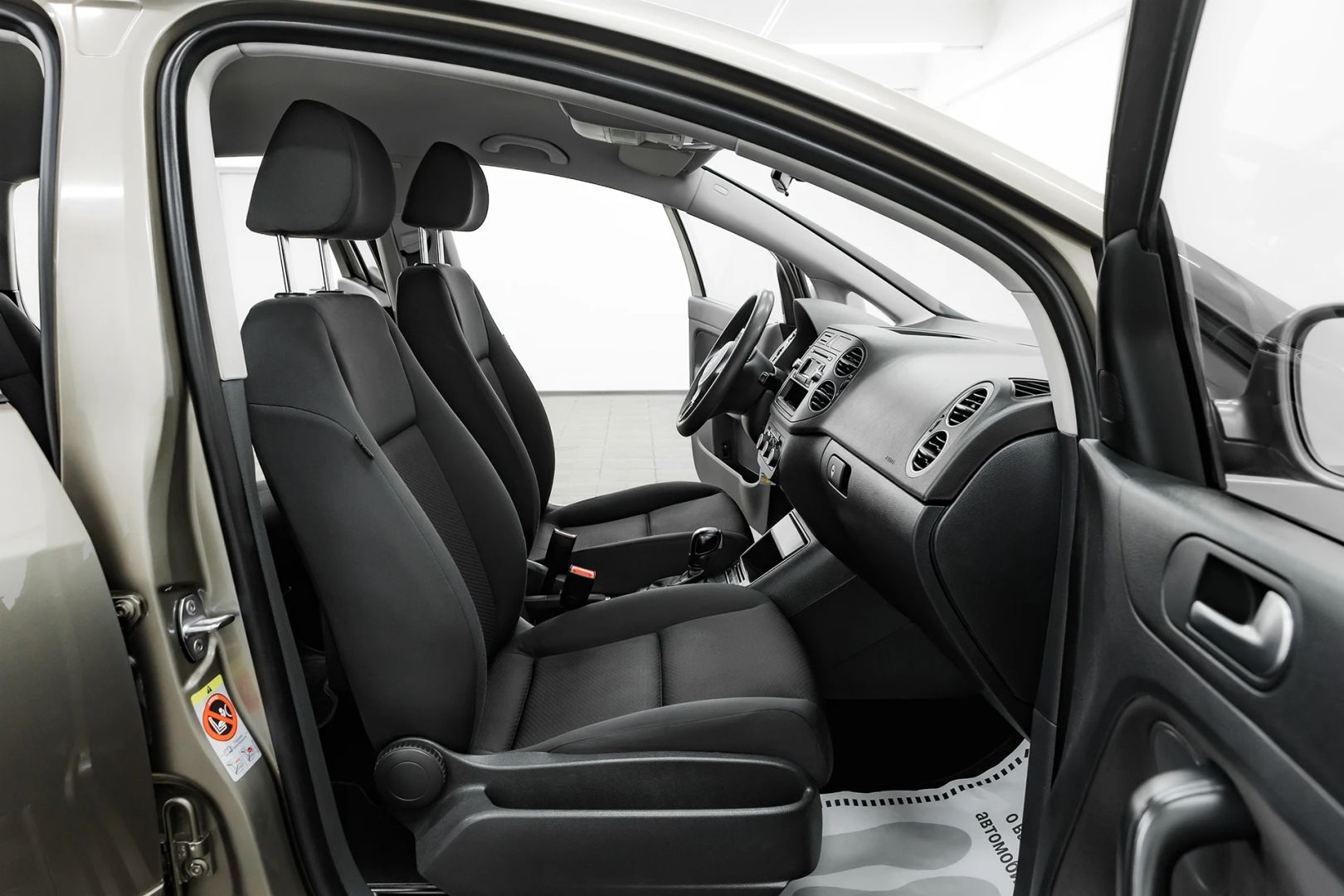 Volkswagen Golf Plus, II, 2012 фото 14