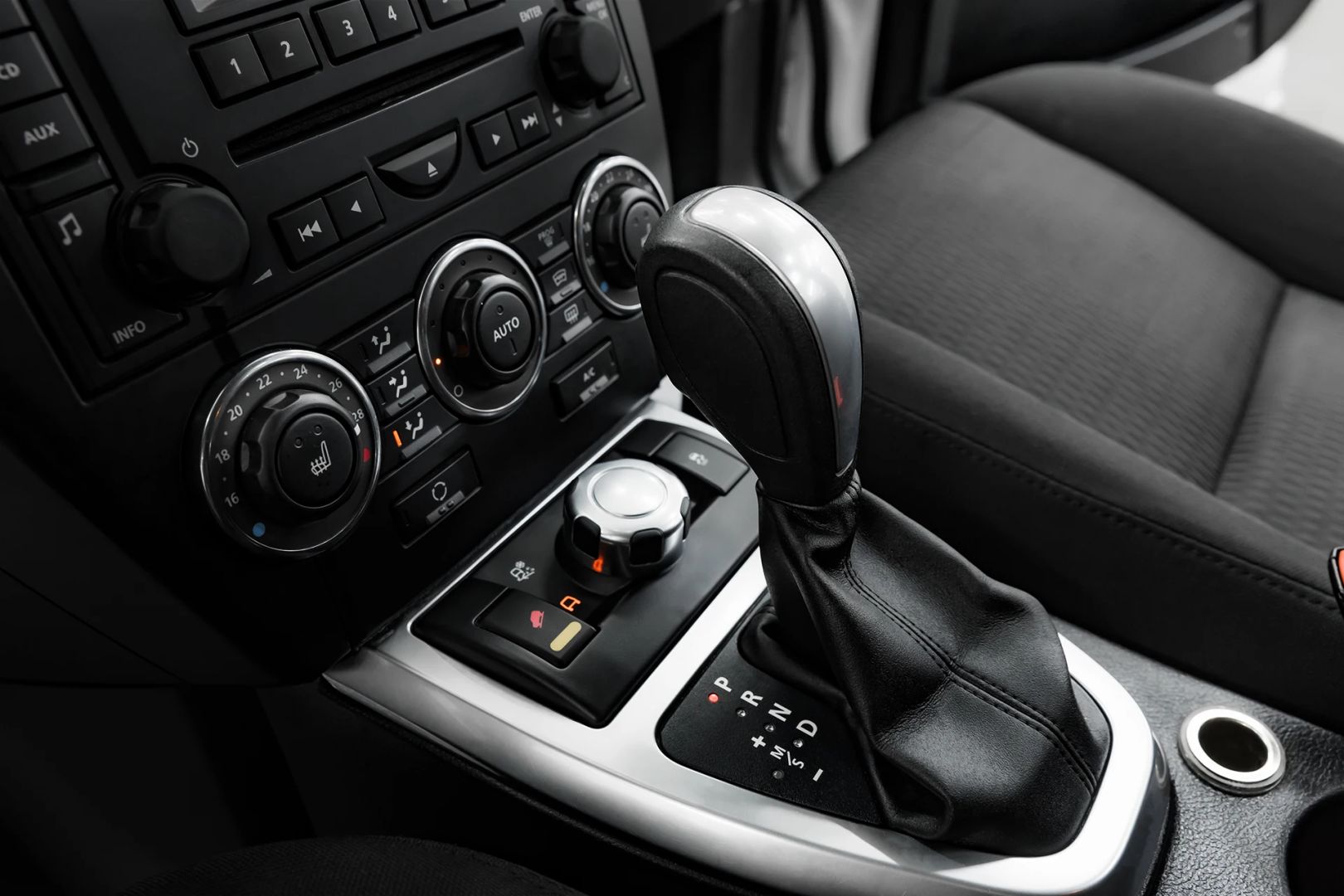 Land Rover Freelander, II Рестайлинг, 2011 фото 13