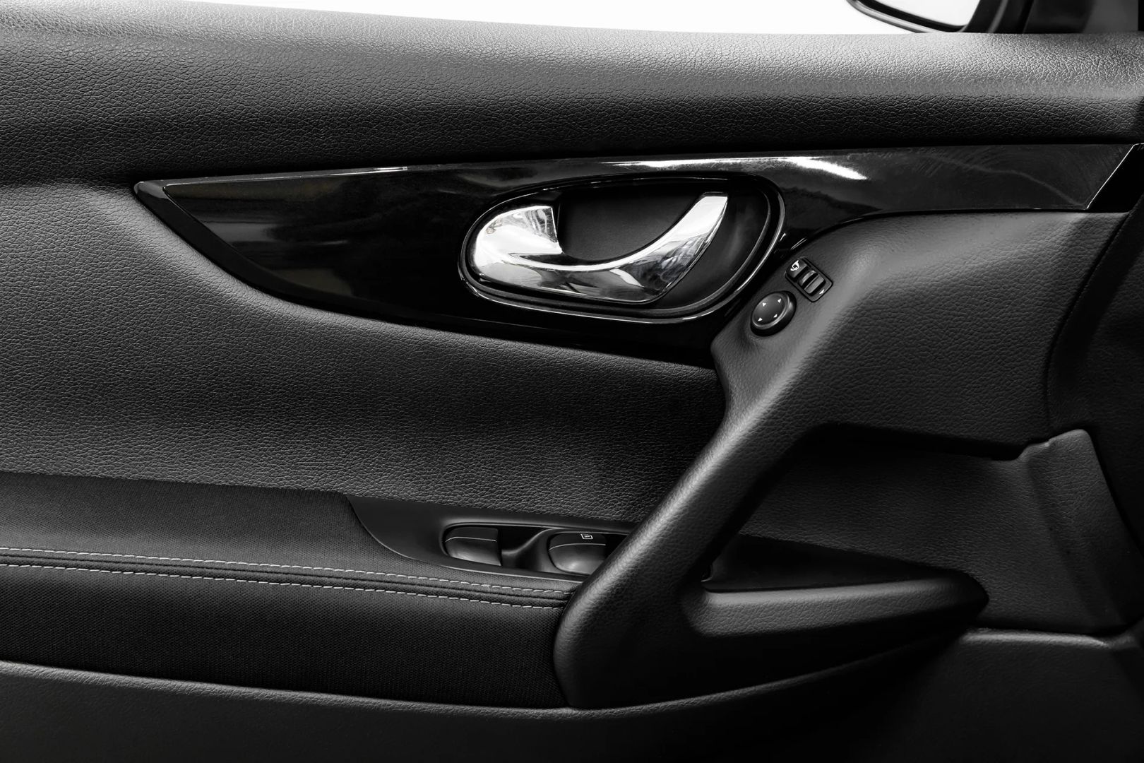 Nissan Qashqai, II, 2014 фото 9