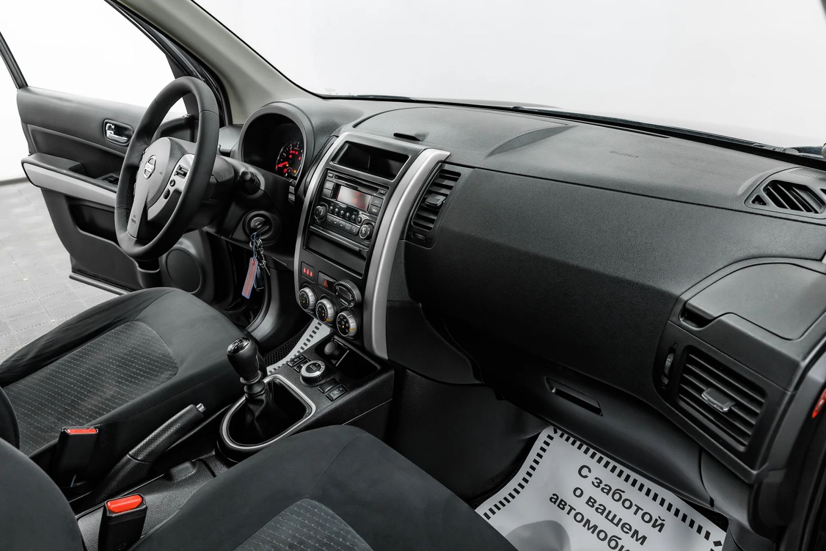 Nissan X-Trail, II Рестайлинг, 2013 фото 14