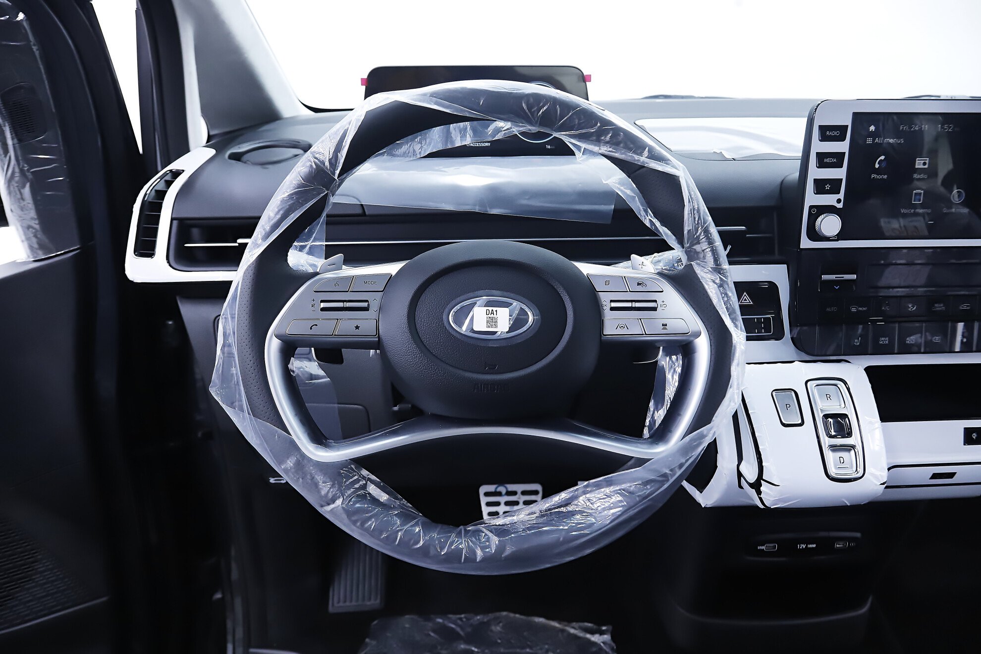 Hyundai Staria, 2023 фото 16