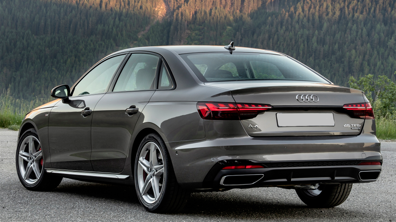 Фото Вид сзади audi A4