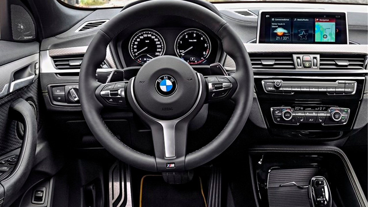 Фото Активный круиз-контроль с функцией Stop& Go bmw X2