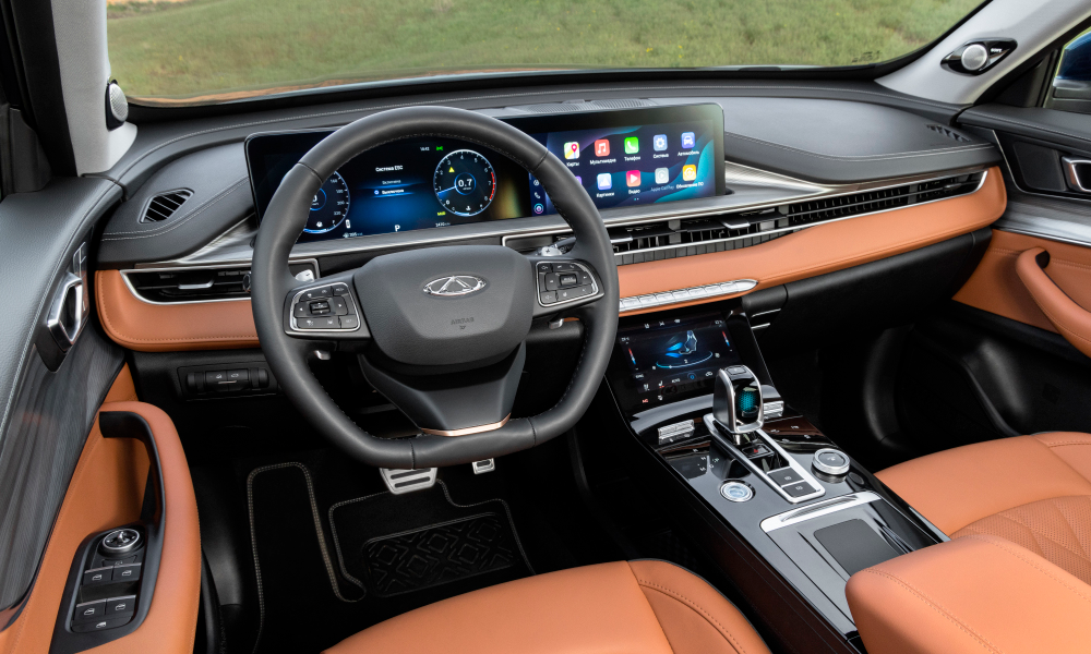 Фото Вместительный багажник chery Tiggo 8