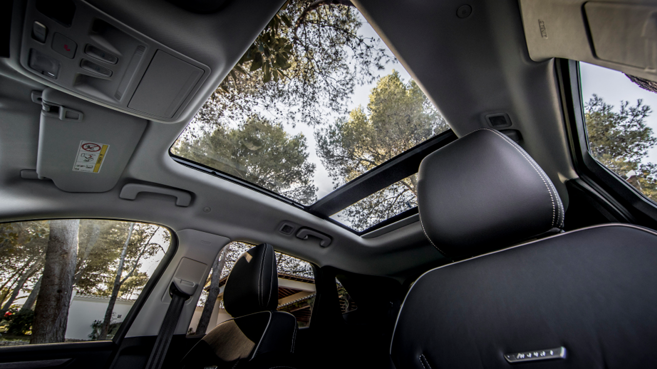 Фото Панорамный люк ford Kuga