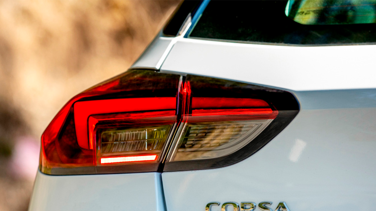 Задние фары