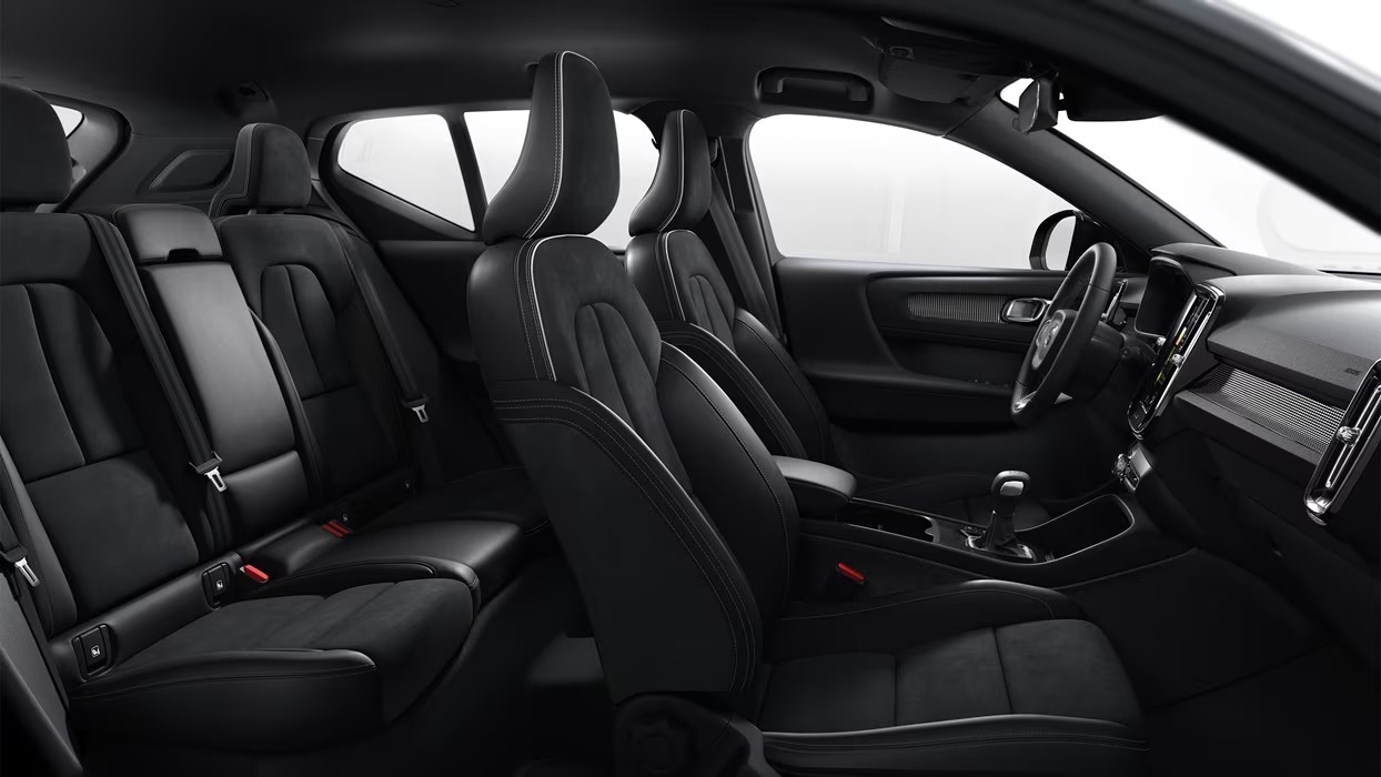 Фото Салон volvo XC40